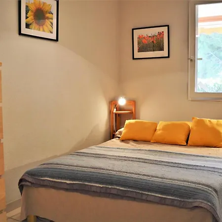 T2 Avec Loggia, Proche Et Commerces, Parking Inclus - - Fr-1-251-521 Apartment Bormes-les-Mimosas